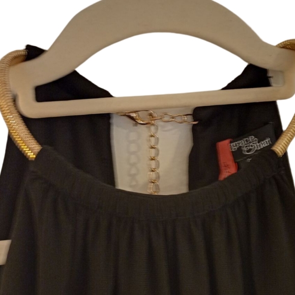 Grace and Hart Liquid Gold pleated  gown in size 8 - Picture 5 of 6